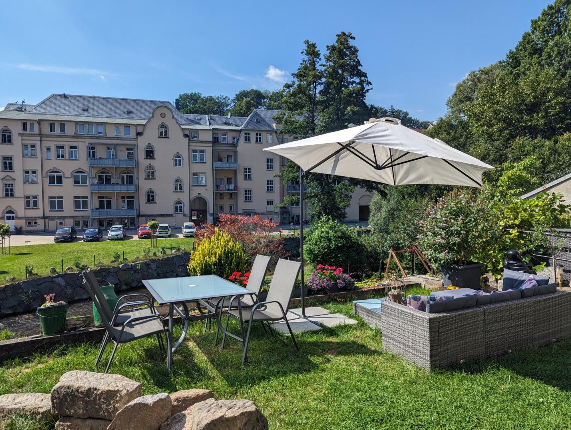 Hw4B - Urlaubsmagie - Zentral Mit Gemeinschaftsgarten, -Pool, -Sauna & Whirlpool Sebnitz Buitenkant foto