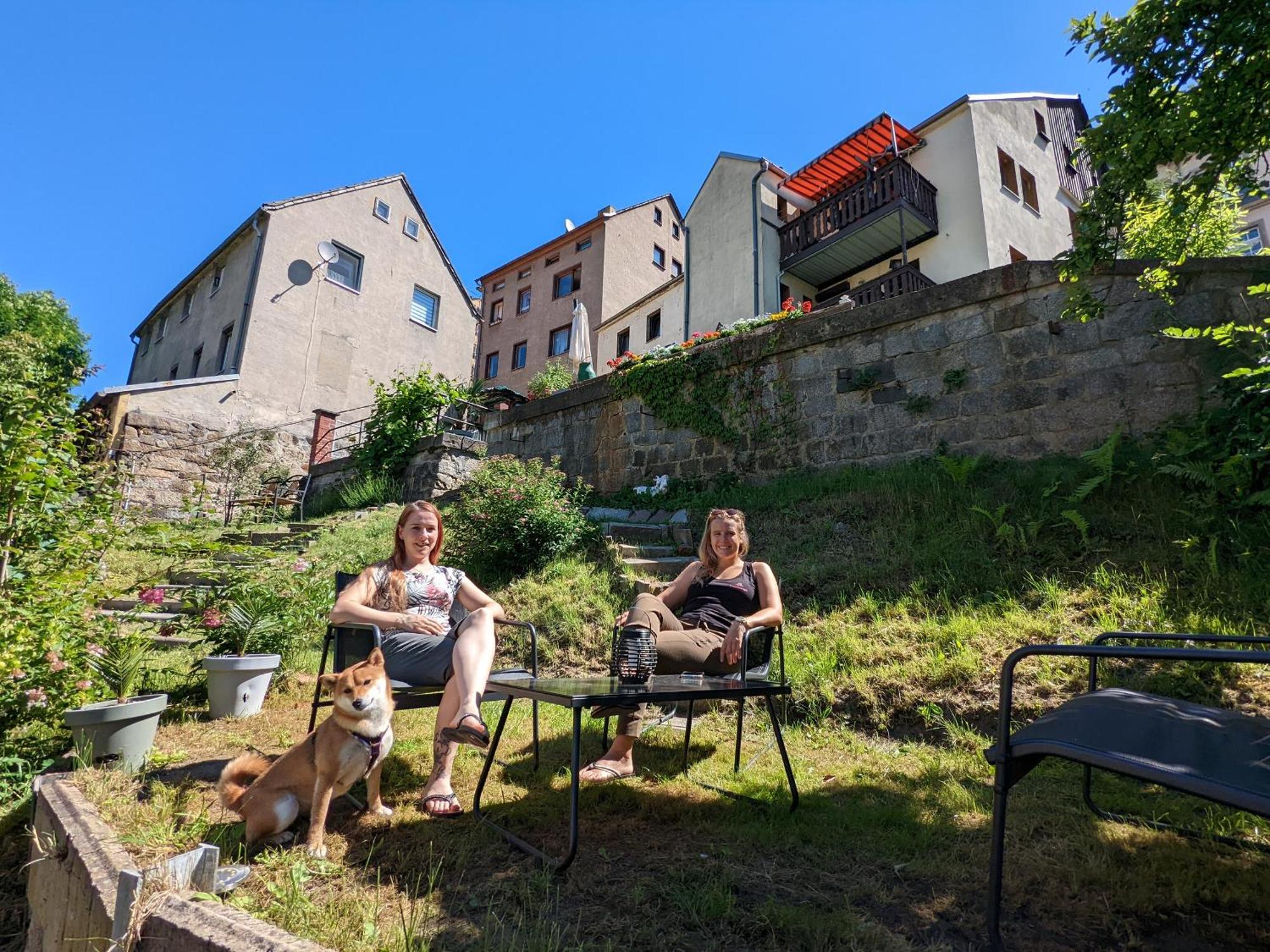 Hw4B - Urlaubsmagie - Zentral Mit Gemeinschaftsgarten, -Pool, -Sauna & Whirlpool Sebnitz Buitenkant foto
