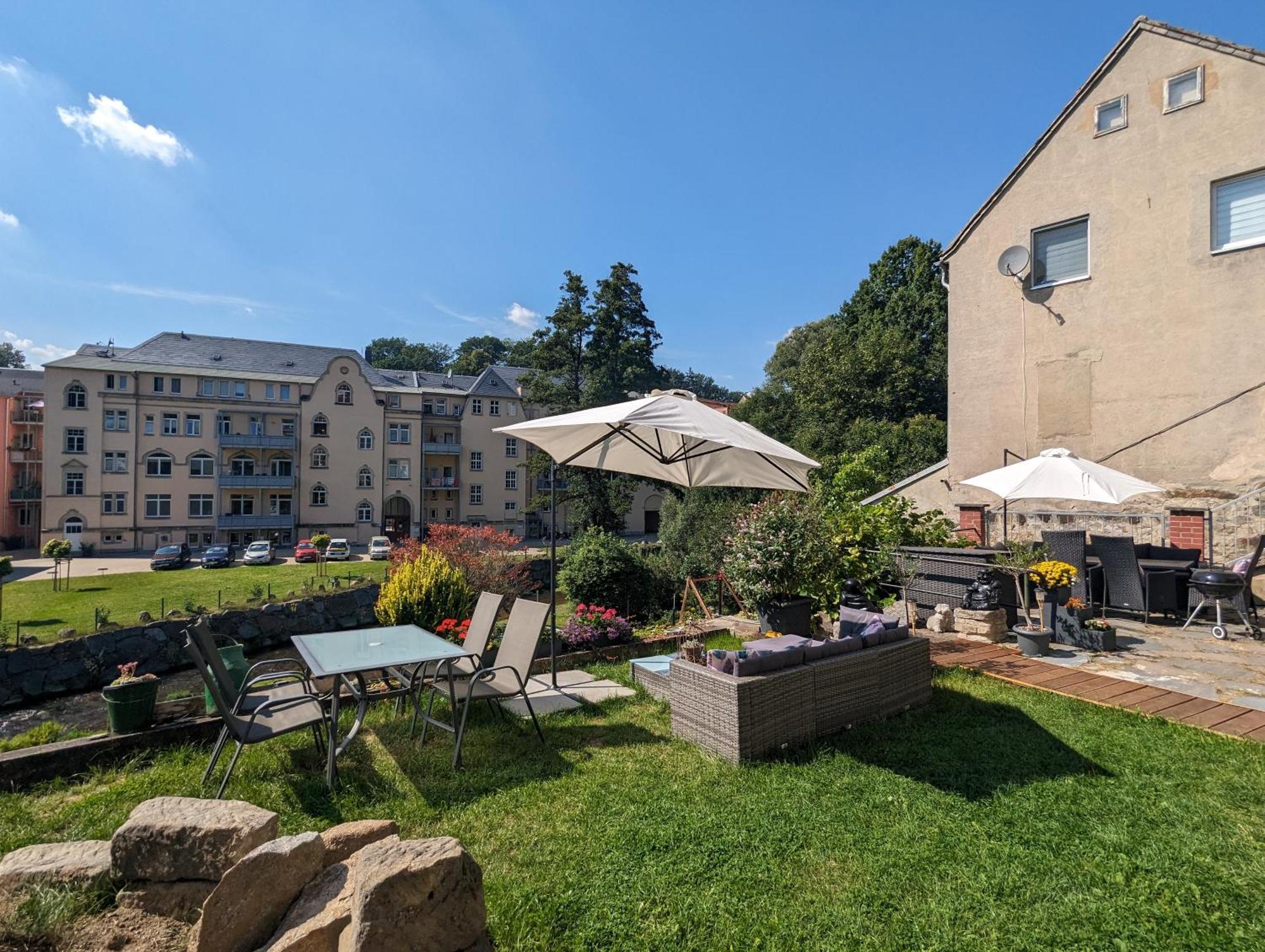 Hw4B - Urlaubsmagie - Zentral Mit Gemeinschaftsgarten, -Pool, -Sauna & Whirlpool Sebnitz Buitenkant foto