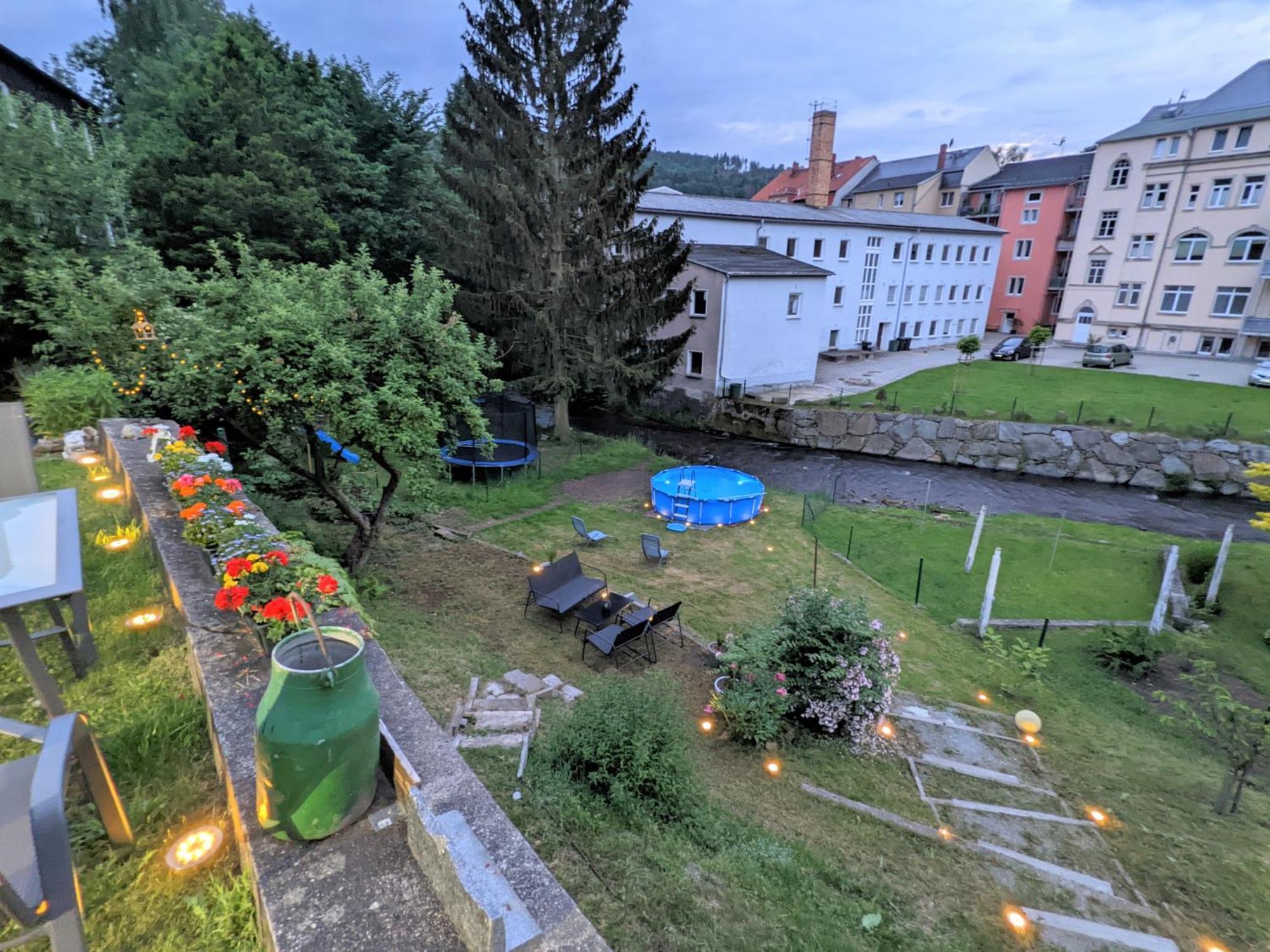 Hw4B - Urlaubsmagie - Zentral Mit Gemeinschaftsgarten, -Pool, -Sauna & Whirlpool Sebnitz Buitenkant foto